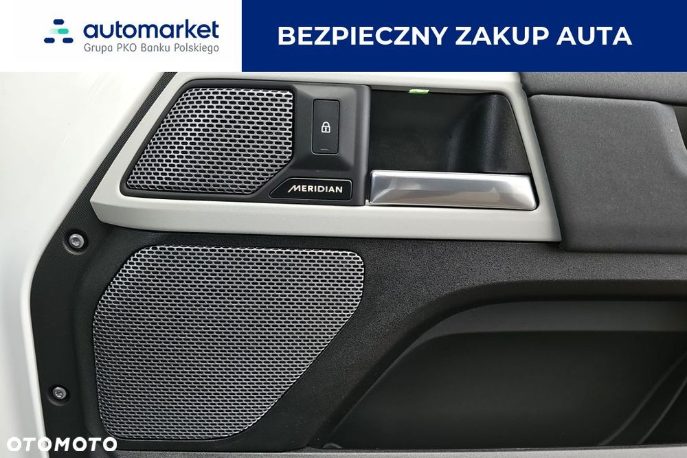 Land Rover Defender 3.0 P300 mHEV SE - 17