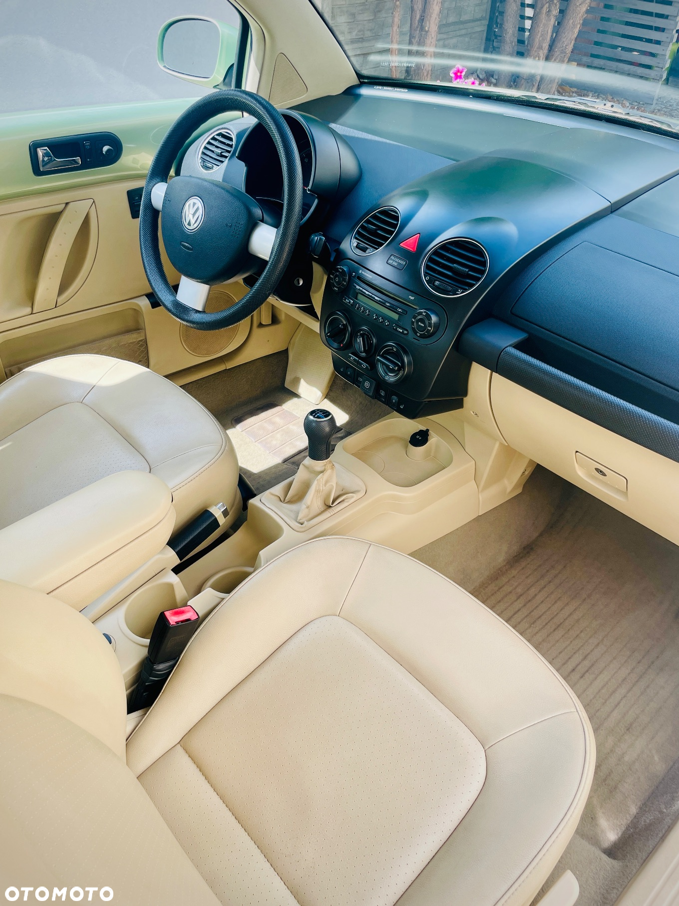 Volkswagen New Beetle 2.5 - 10