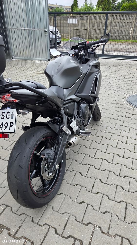 Kawasaki Ninja - 29