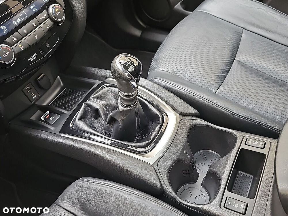 Nissan X-Trail - 14