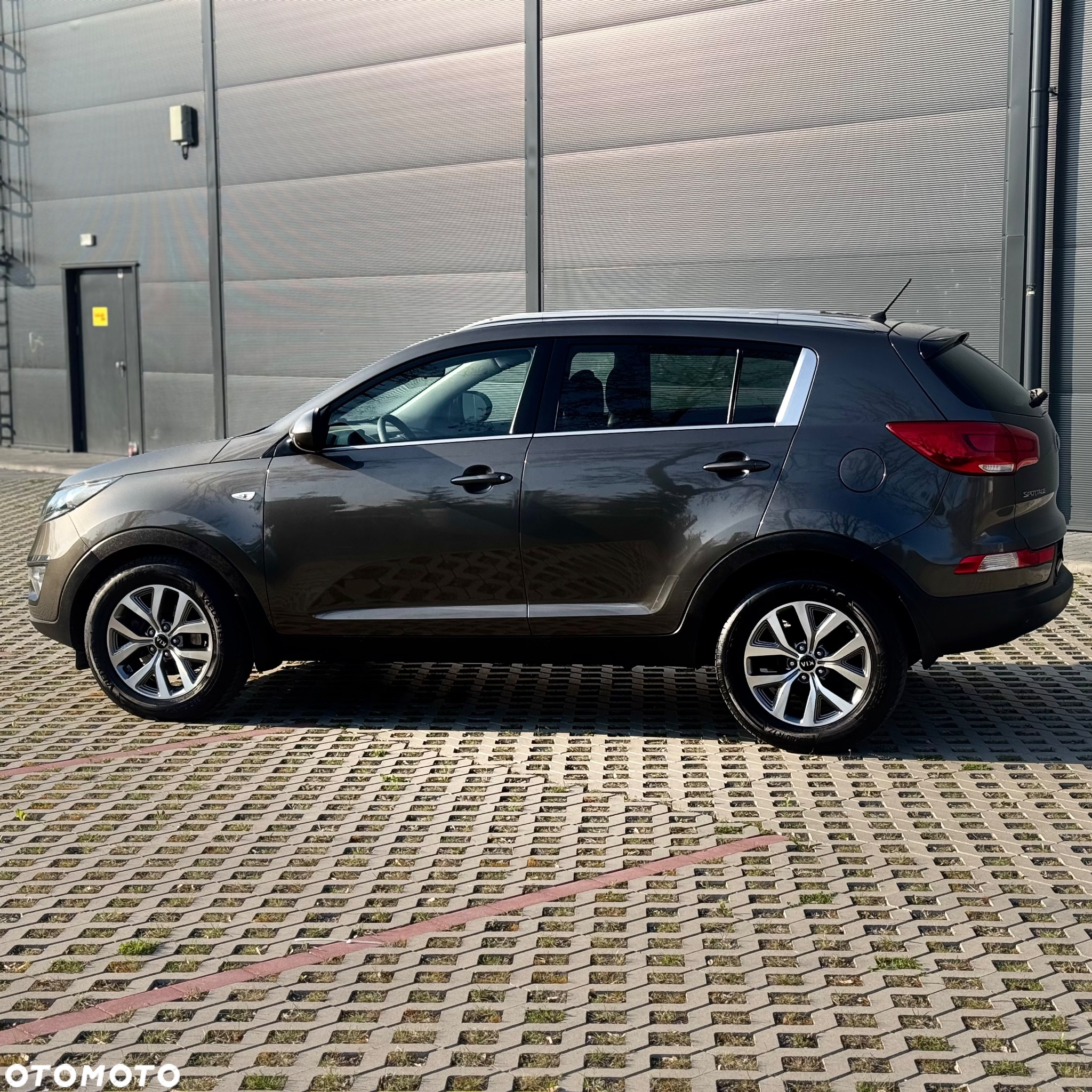 Kia Sportage - 4