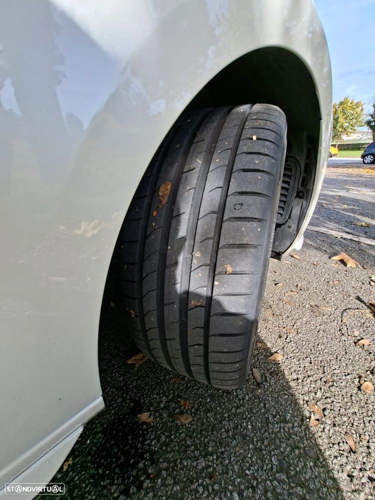 Peugeot 308 SW 1.6 Hybrid GT Pack e-EAT8 - 13