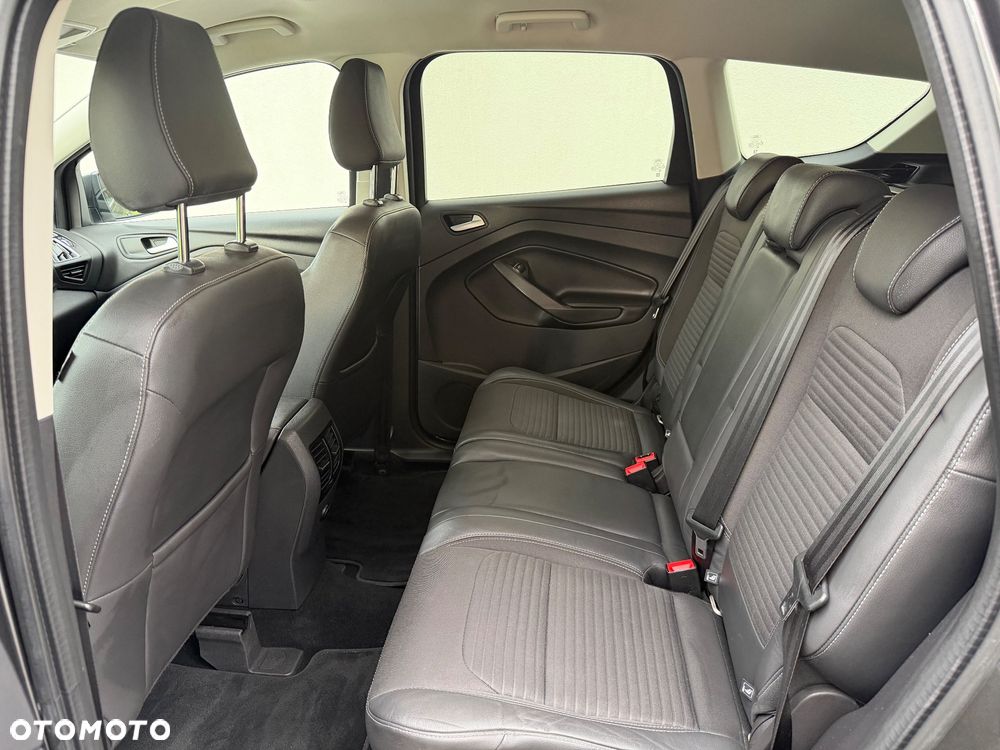 Ford Kuga - 15