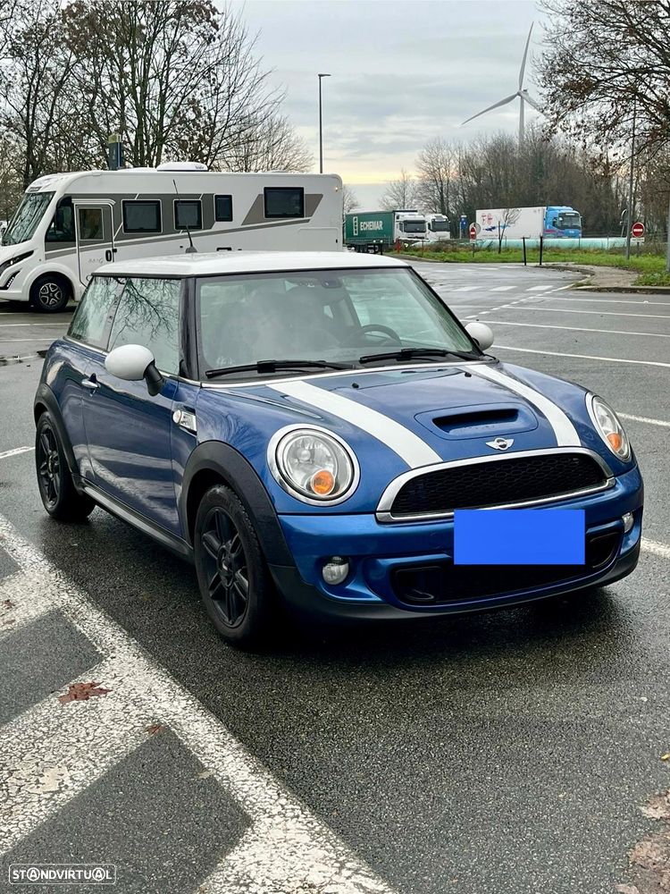 MINI 3 Portas Cooper SD - 1