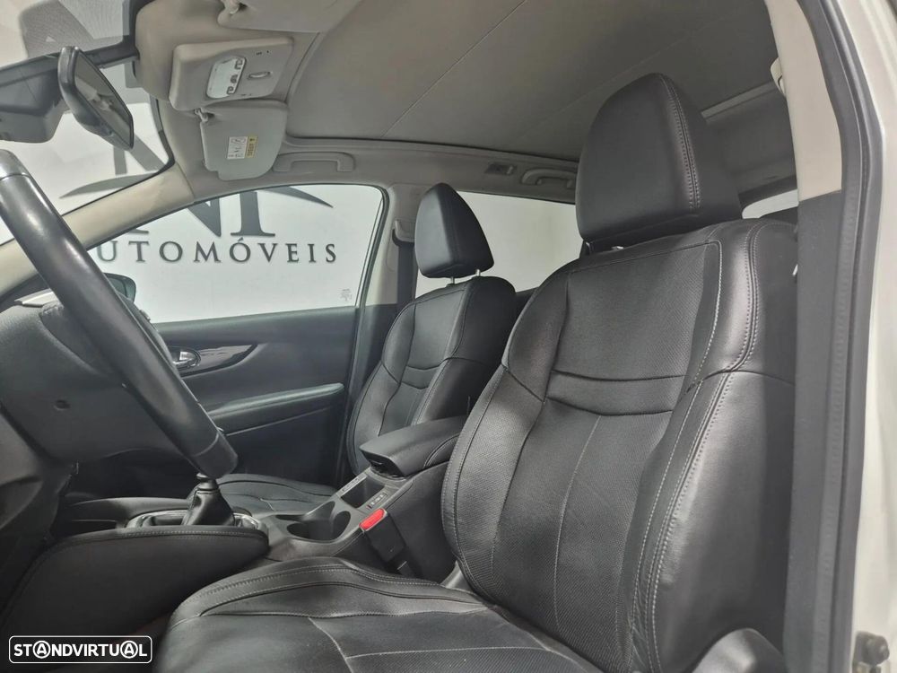 Nissan Qashqai 1.5 dCi Tekna Premium - 14
