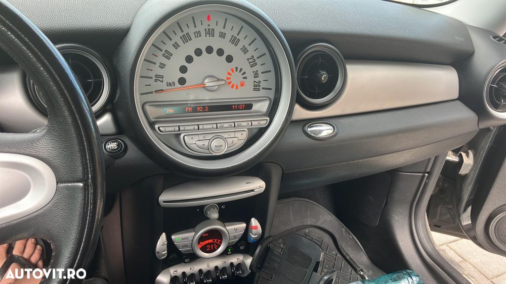 Mini Cooper Standard - 5