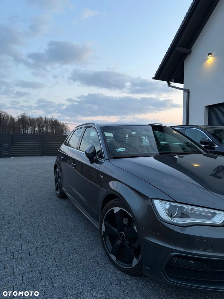Audi A3 Sportback 2.0 TDI (clean diesel) S line Sportpaket - 4