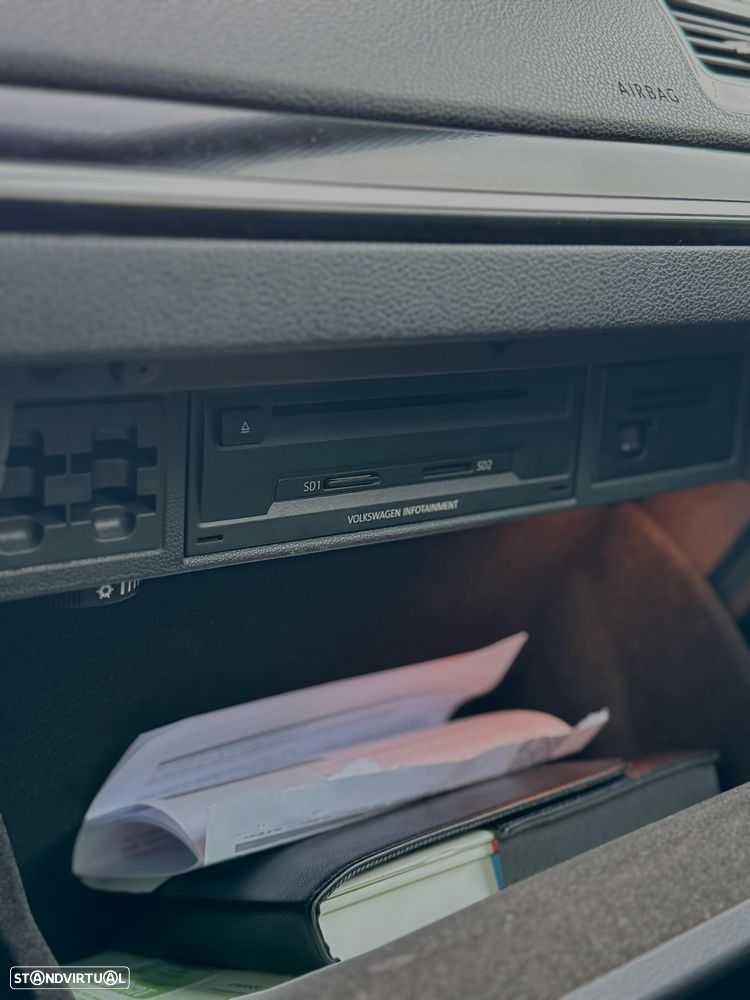 VW Golf GTI Performance BlueMotion DSG - 10