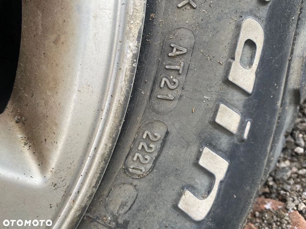 Toyota Hilux 4x4 Extra Cab Sol - 13