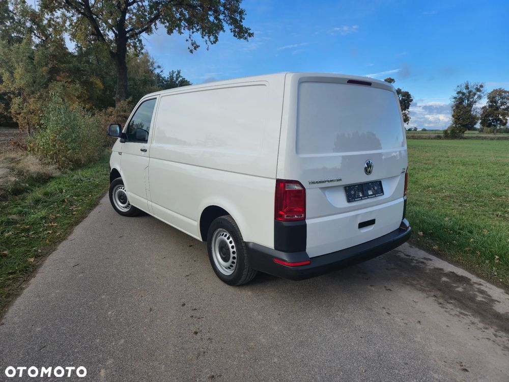 Volkswagen Transporter T6 - 2