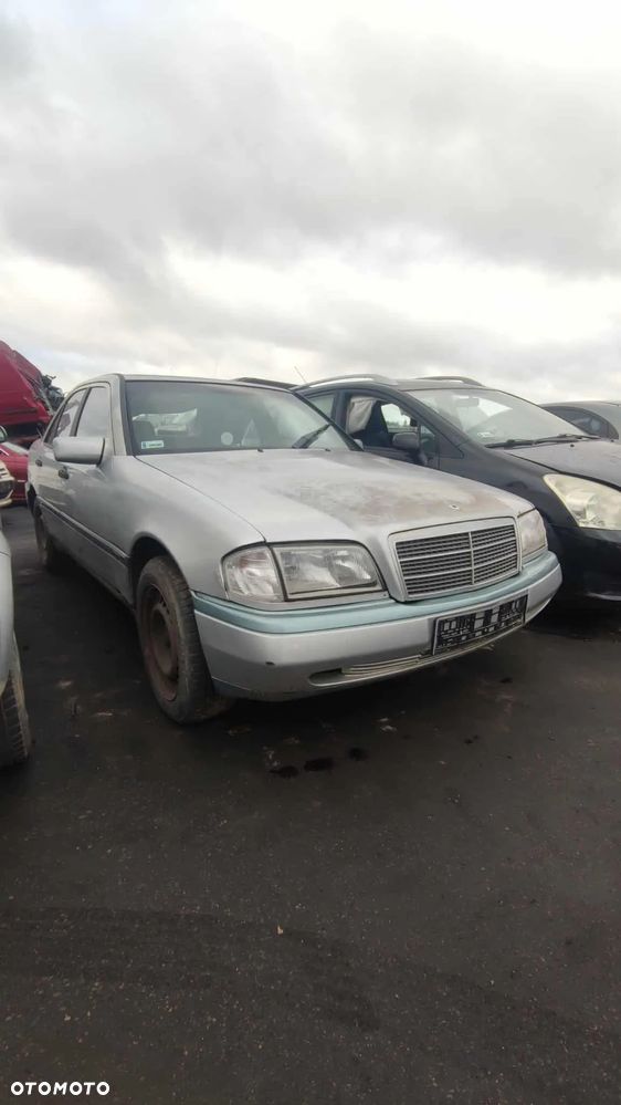 MERCEDES-BENZ KLASA C (W202) C 180 1995 1.8 122KM M 111.920, M 111.921 - 2