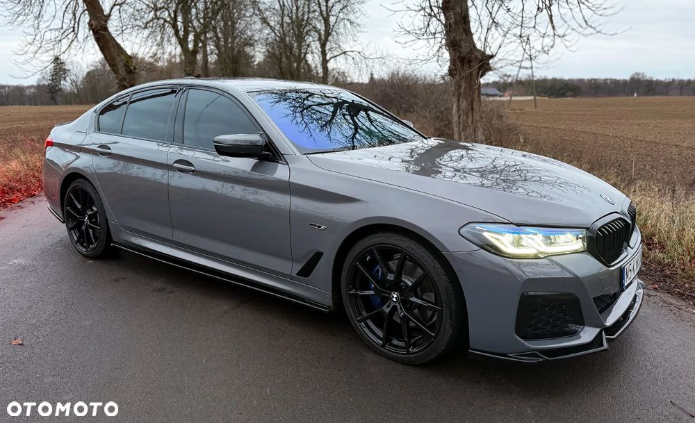 BMW Seria 5 545e xDrive M Sport Edition - 17