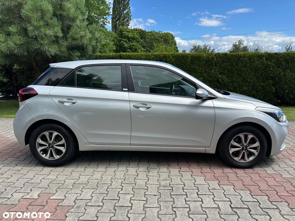 Hyundai i20 blue 1.0 T-GDI Passion Plus - 6