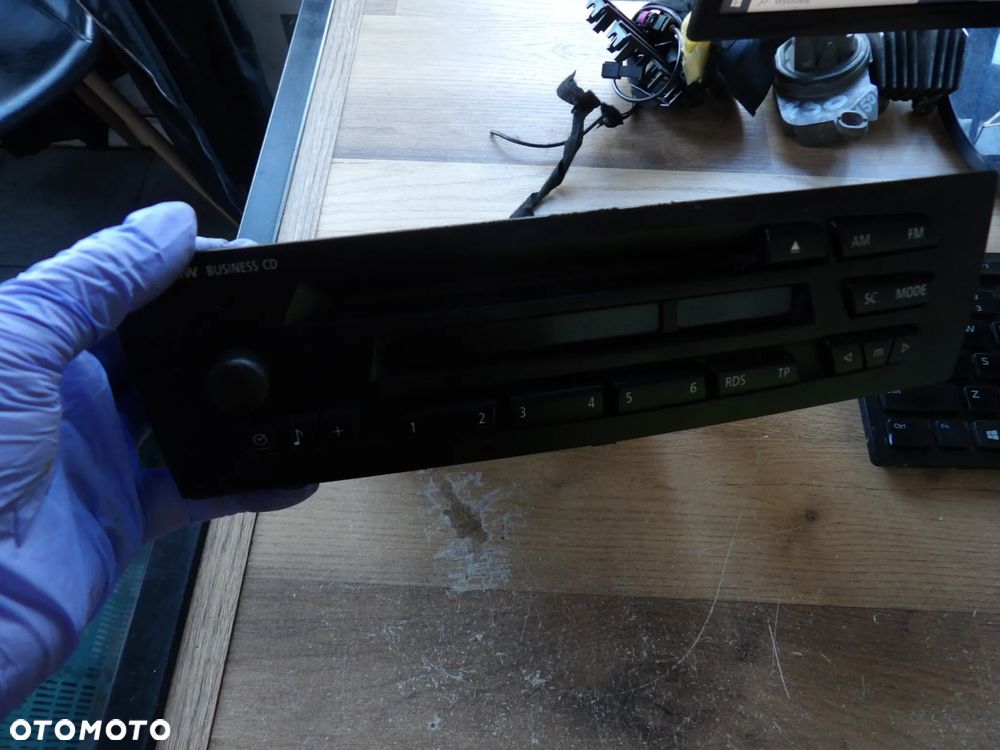 BMW - E87 - RADIO CD - BUSINESS - 9133335 - 1