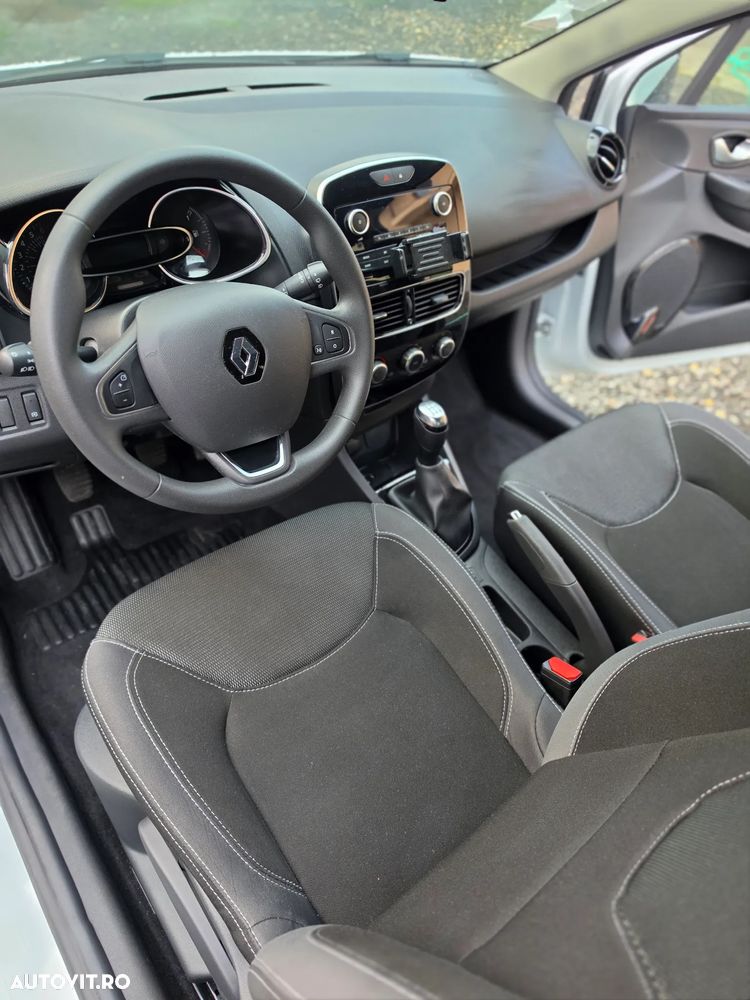 Renault Clio - 5