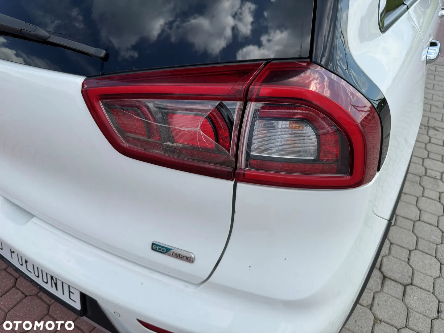 Kia Niro 1.6 GDI Hybrid L - 14