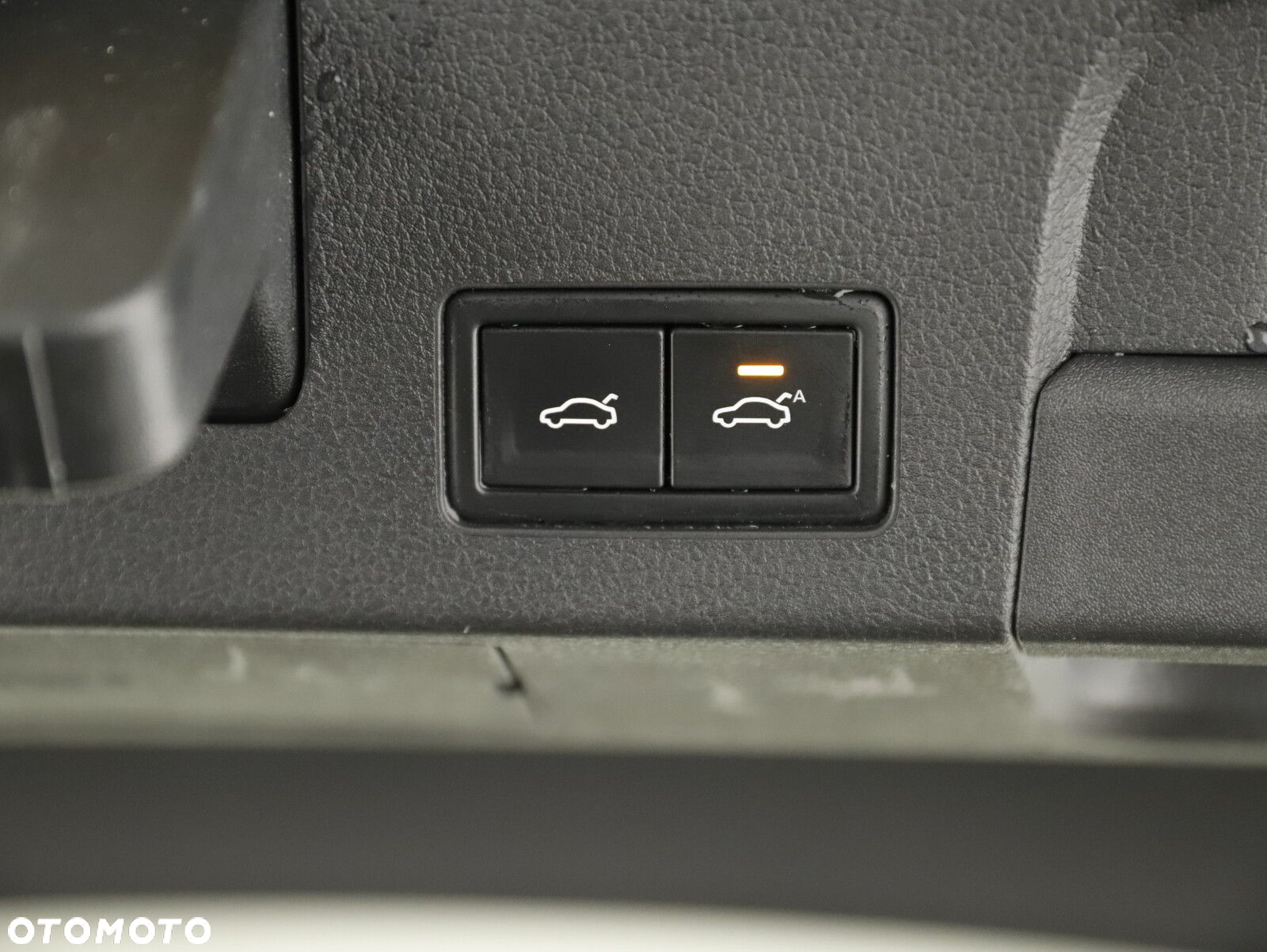 Volkswagen Arteon 2.0 TDI 4Motion SCR R-Line DSG - 25