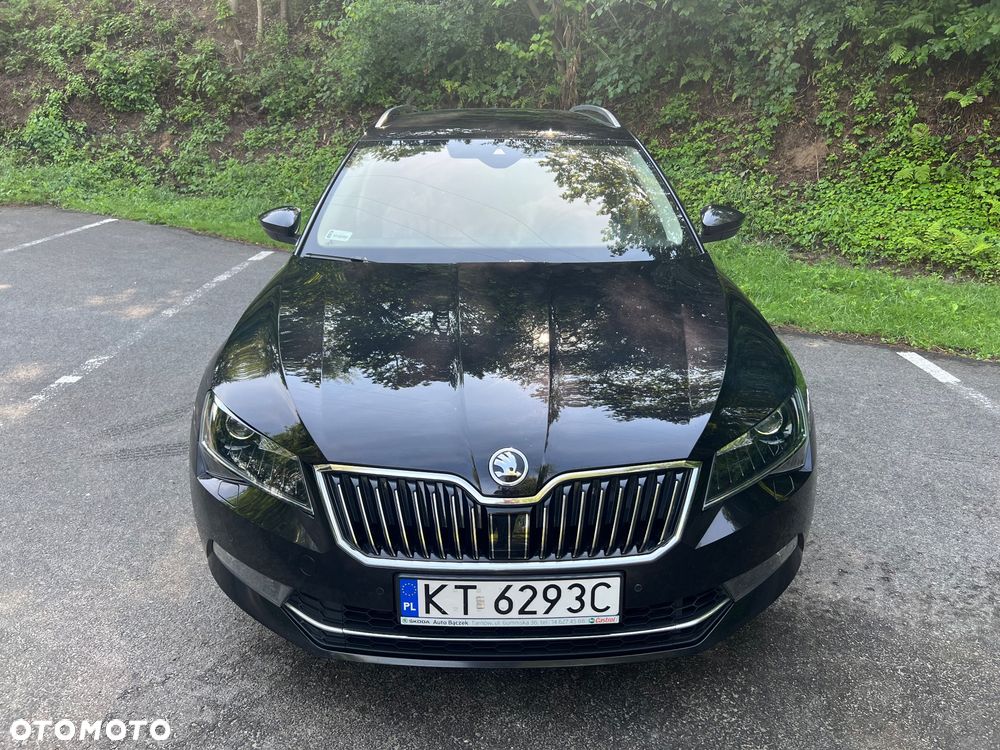 Skoda Superb 2.0 TSI 4x4 L&K DSG - 2