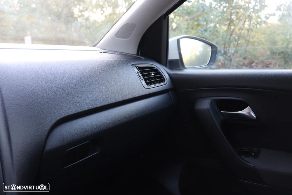 VW Polo 1.2 TDi BlueMotion - 36