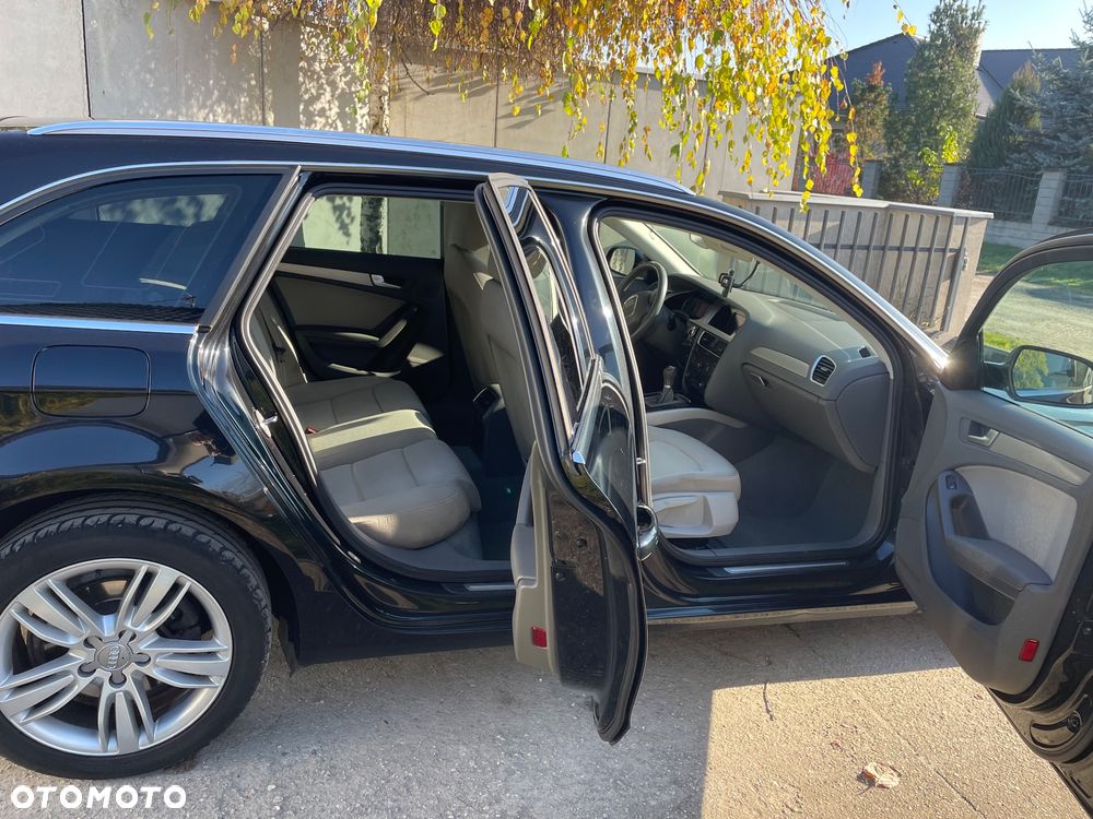 Audi A4 Avant 2.0 TDI - 11