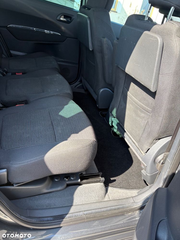 Peugeot 5008 HDI FAP 110 Premium - 13