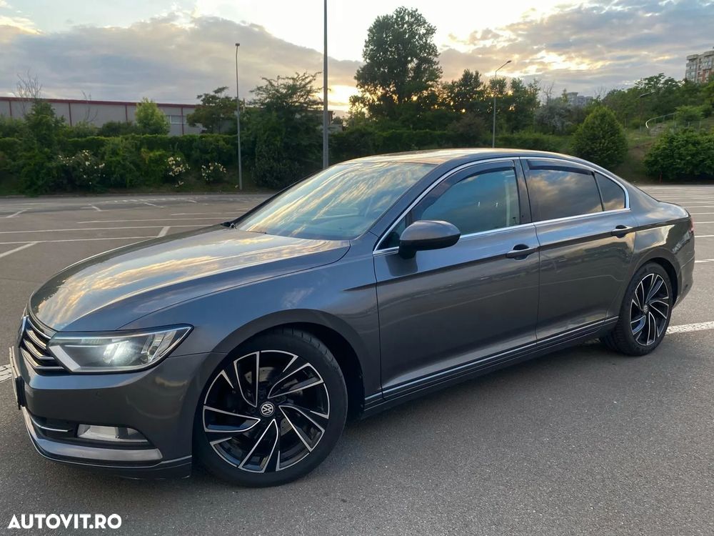 VOLKSWAGEN Passat