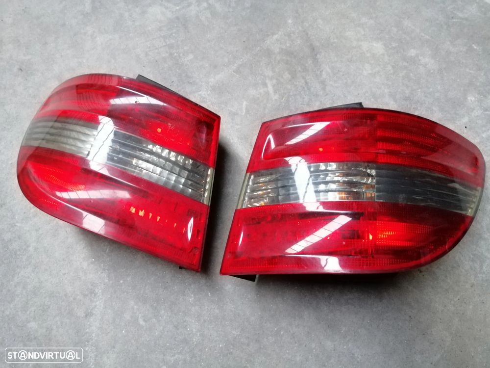 Farolim / Farolins de trás Mercedes Classe B W245 - 1