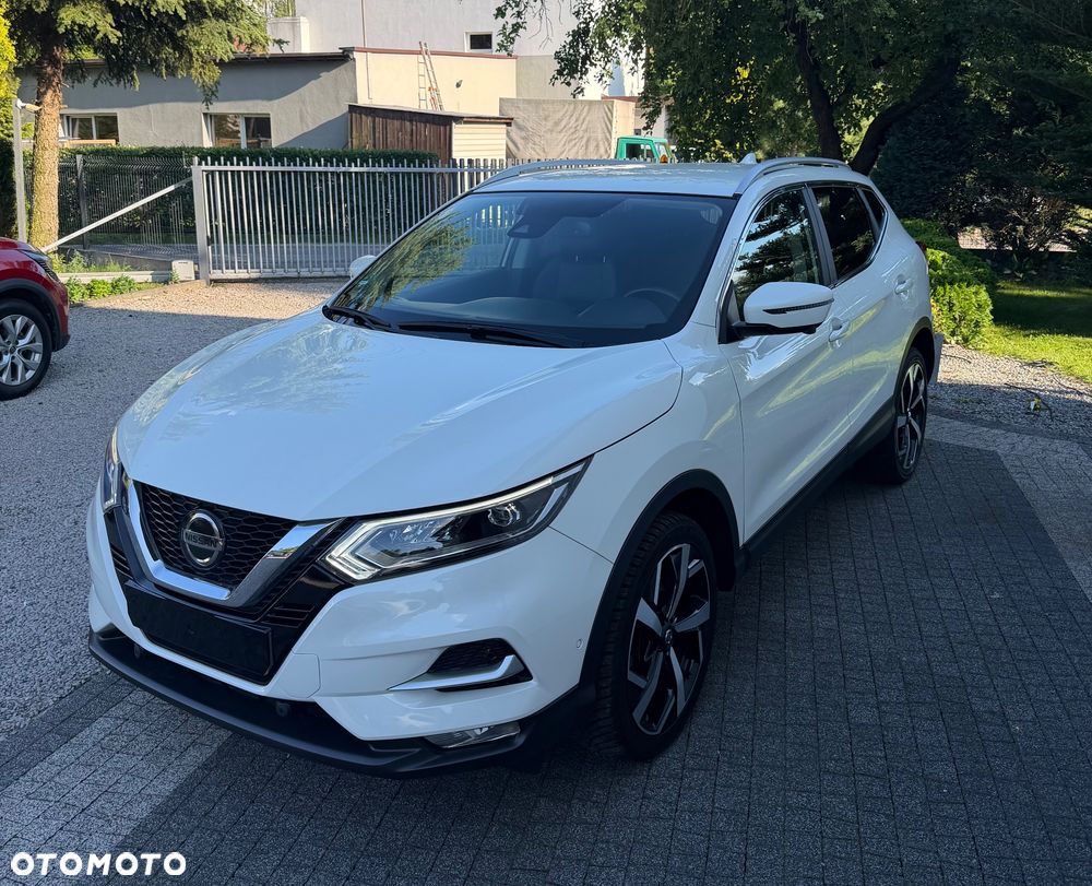 Nissan Qashqai 1.3 DIG-T Tekna - 1