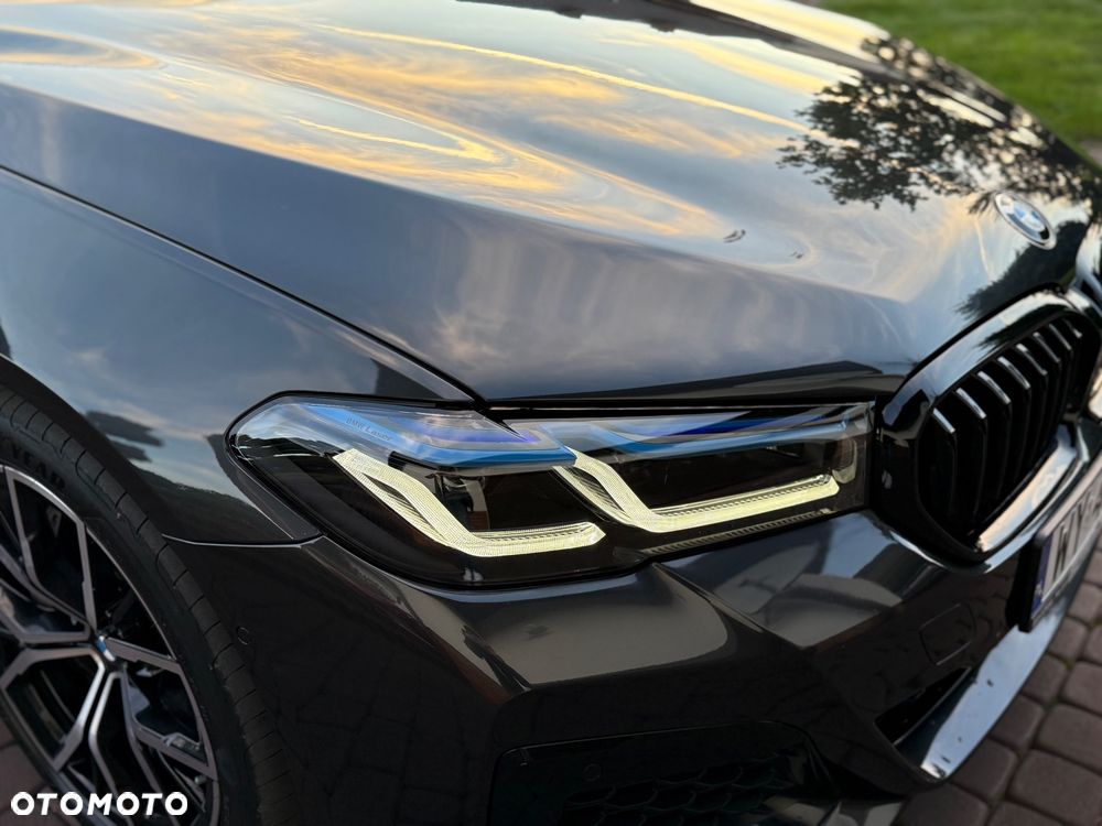 BMW Seria 5 540d xDrive mHEV M Sport sport - 6