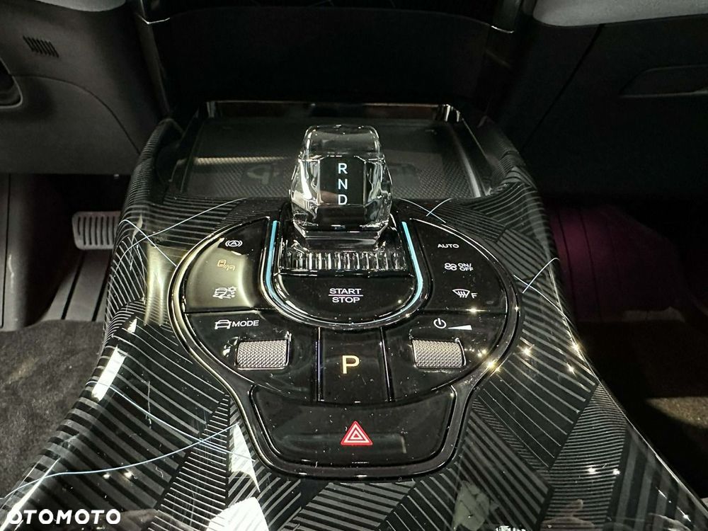 BYD Seal - 15