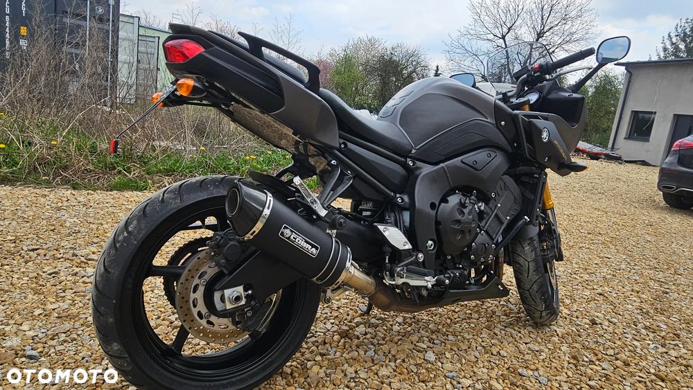 Yamaha FZ8 - 4