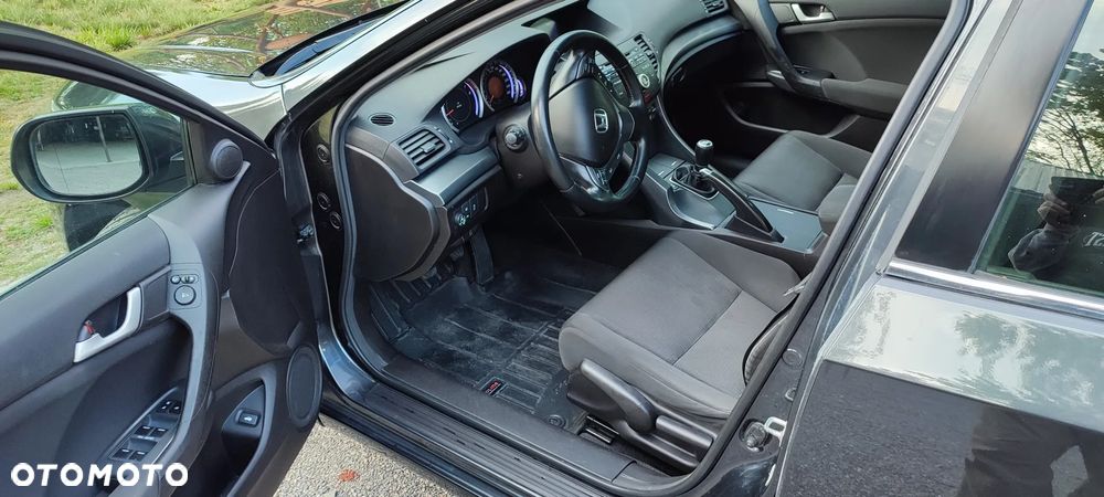 Honda Accord 2.0 Lifestyle - 17