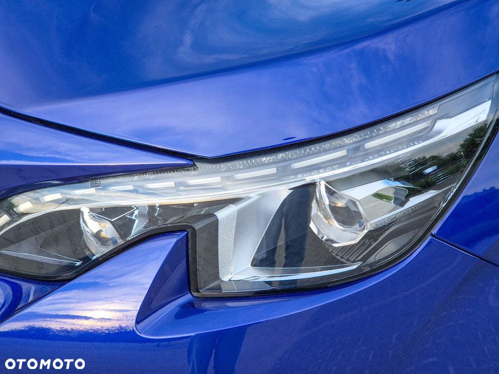 Peugeot 3008 PureTech 130 Stop & Start GPF EAT8 Allure - 11