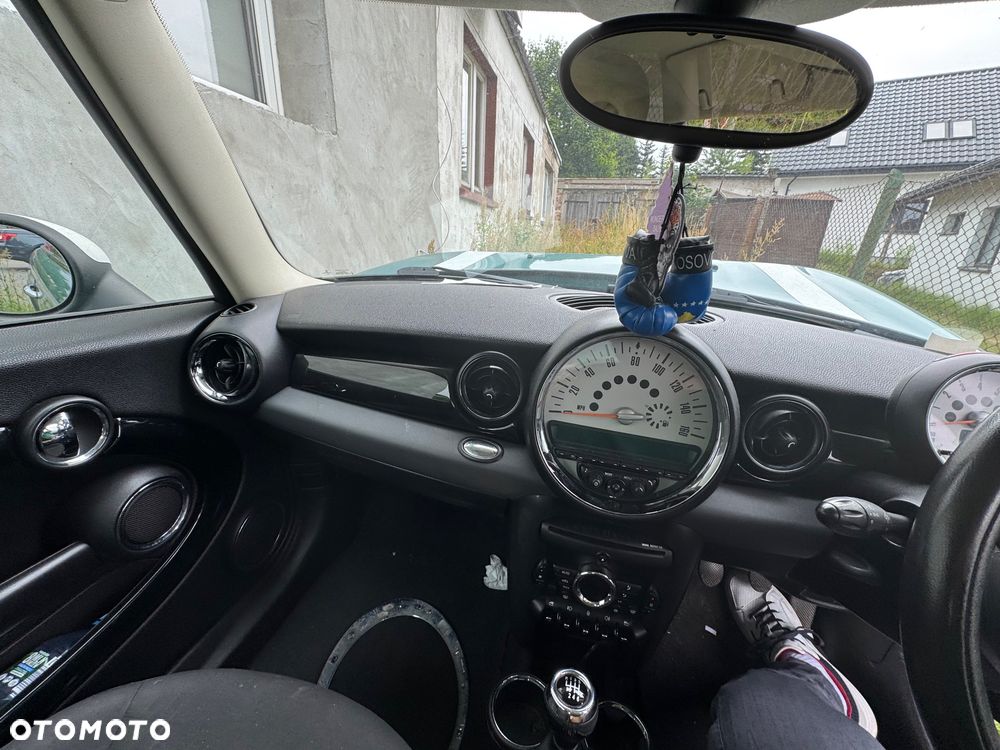 MINI ONE Standard - 7