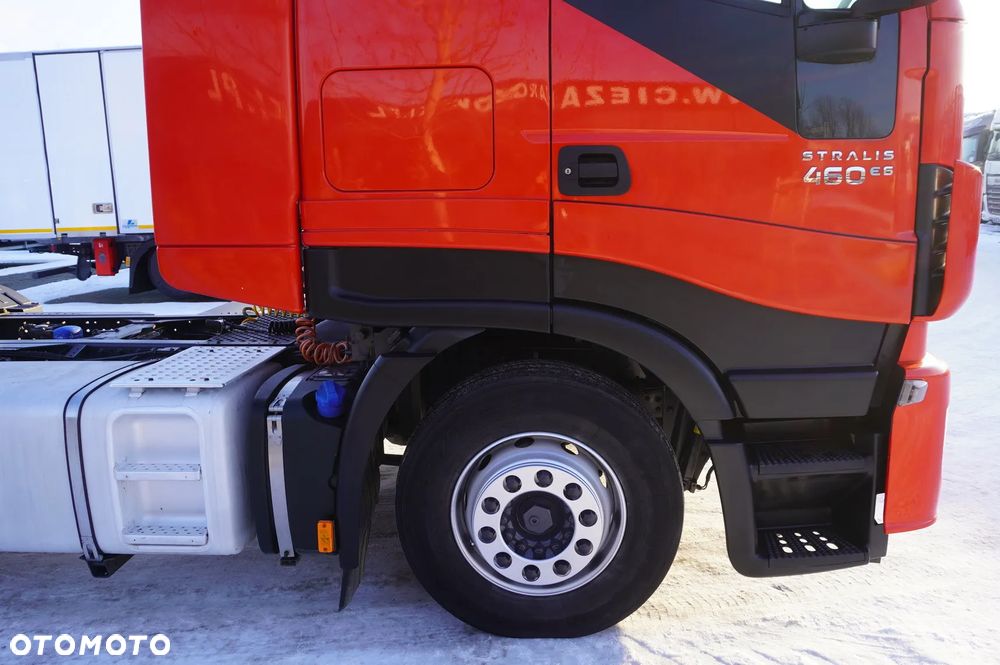 Iveco Stralis 460 E6 / kab. sypialna 2 łóżka_246066 - 11
