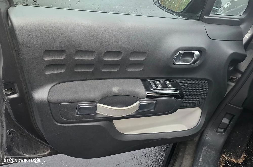Citroën C3 1.2 PureTech 83cv de 2016 - VIATURA PARA PEÇAS - 13
