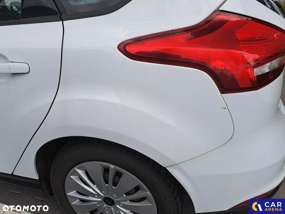 Ford Focus - 35