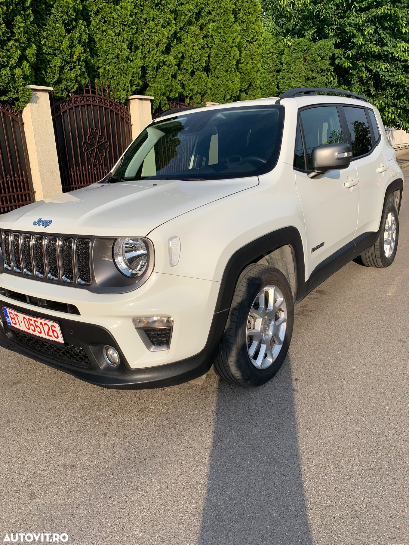 Jeep Renegade 1.3 T-GDI 4xe PLUG-IN Hybrid Automatik Summit - 13