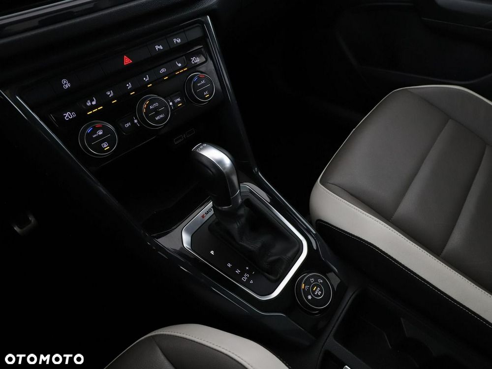 Volkswagen T-Roc 2.0 TSI 4Motion DSG Sport - 32