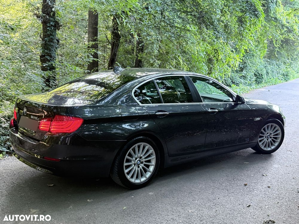 BMW Seria 5 525d xDrive AT - 6