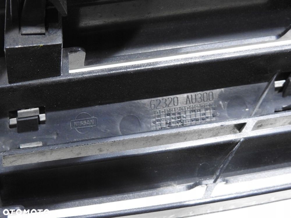 KRATKA GRILL NERKA PRAWA NISSAN PRIMERA P12 - 9