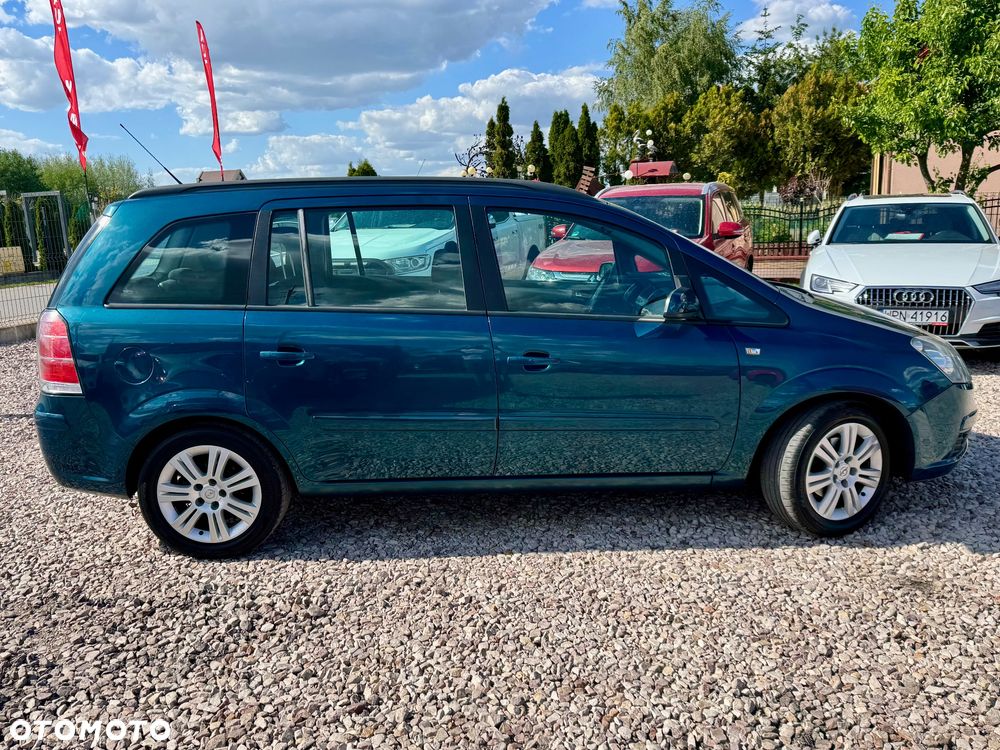 Opel Zafira - 23