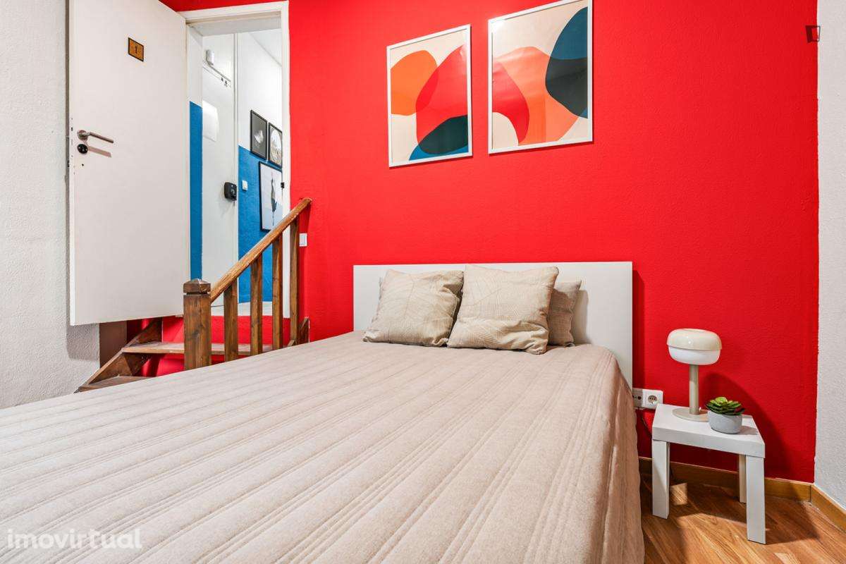 Quarto - localizado em Alameda Lisbon - Grande imagem: 3/20