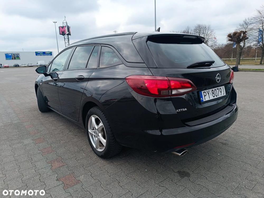Opel Astra 1.6 BiTurbo D (CDTI) Start/Stop Business - 11