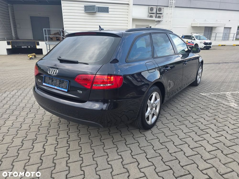 Audi A4 Avant 2.0 TDI Limited Edition Multitr - 9