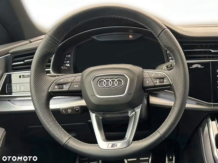 Audi Q7 - 7