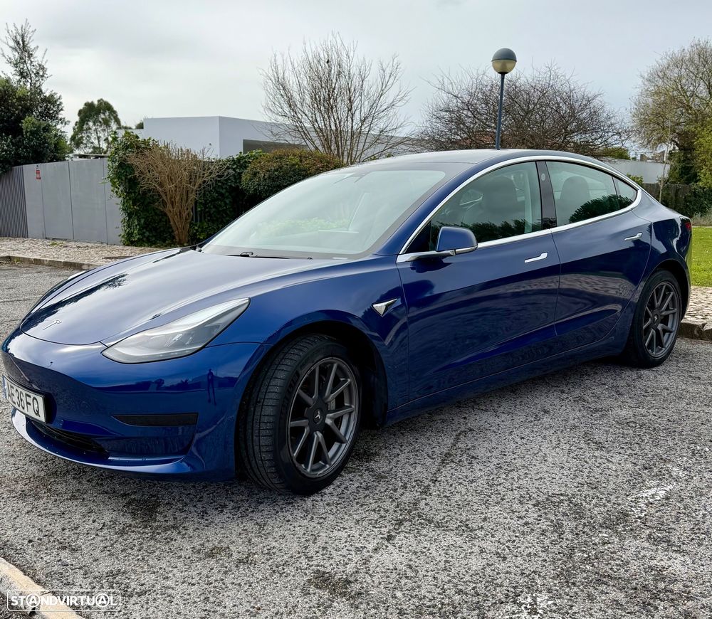Tesla Model 3 Tração Traseira - 4