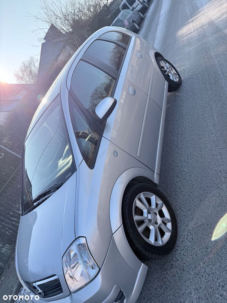 Opel Meriva 1.6 16V Cosmo - 3