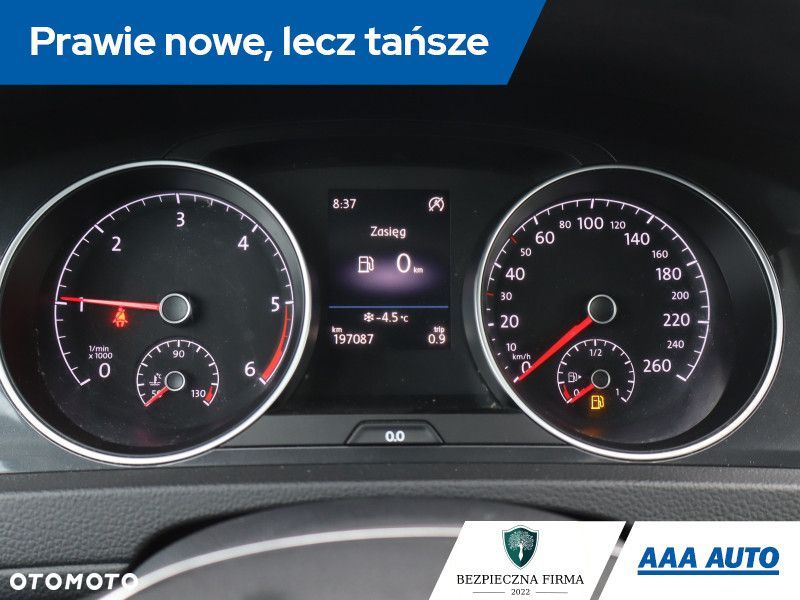 Volkswagen Golf Variant - 13