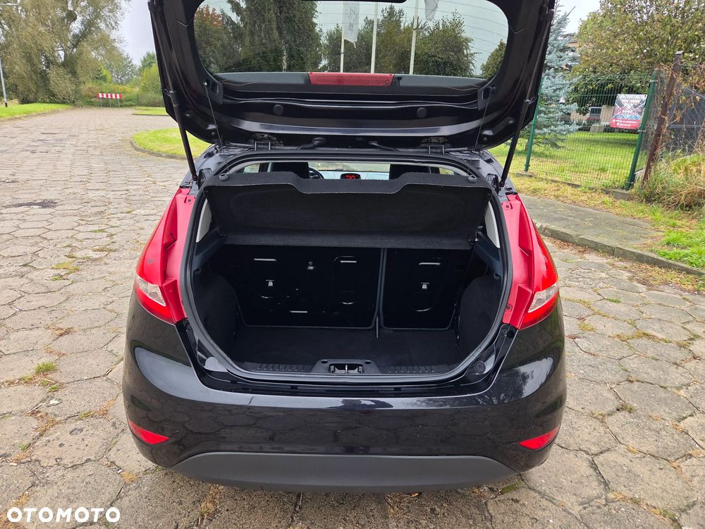 Ford Fiesta 1.4 Silver X - 26